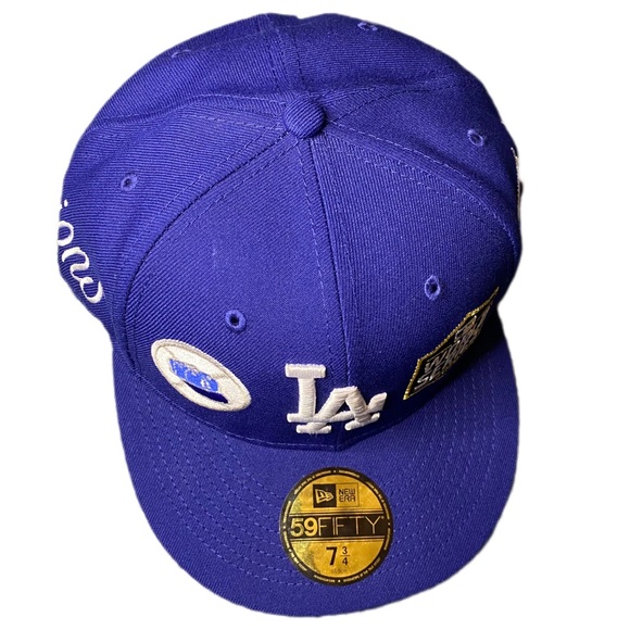 NWT LA Dodgers World Series Champions Fitted Hat - Picture 4 of 10
